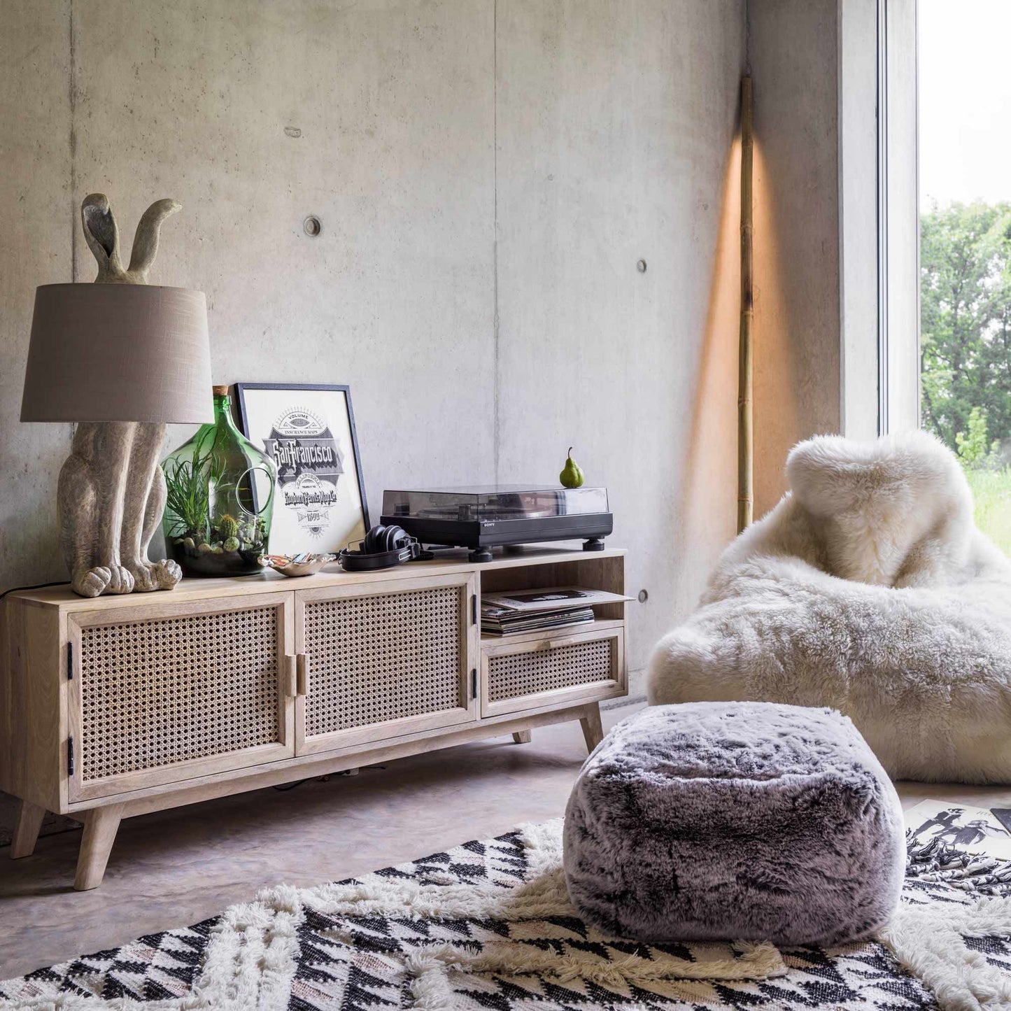 Quinn Tv Unit