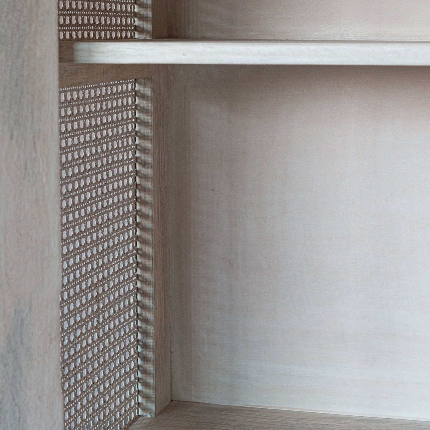 Pearl Cupboards Unit