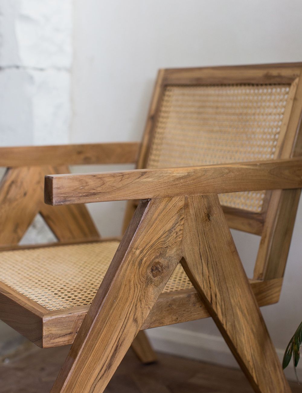 Pearl Arm Chair