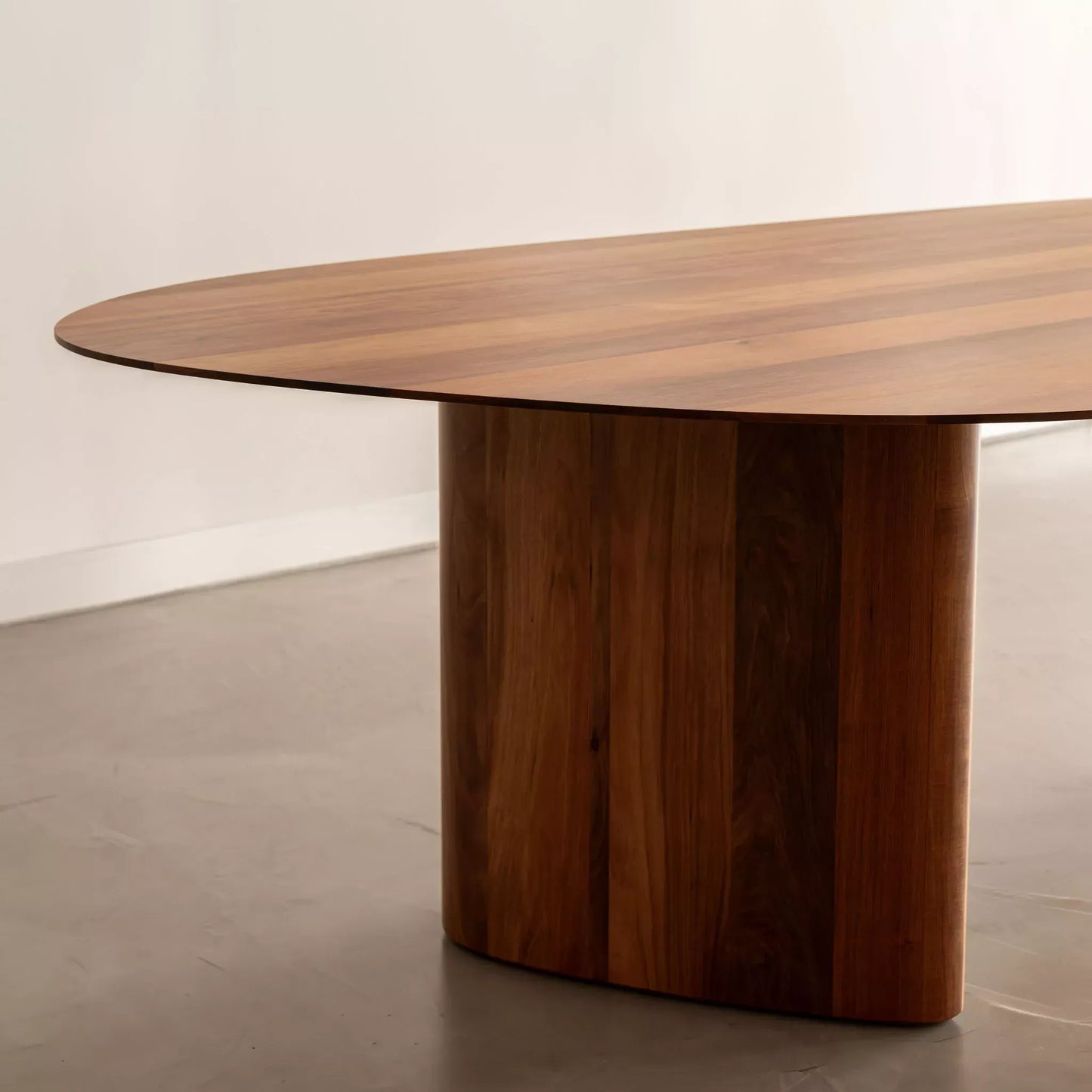 Elara Blade Dining Table
