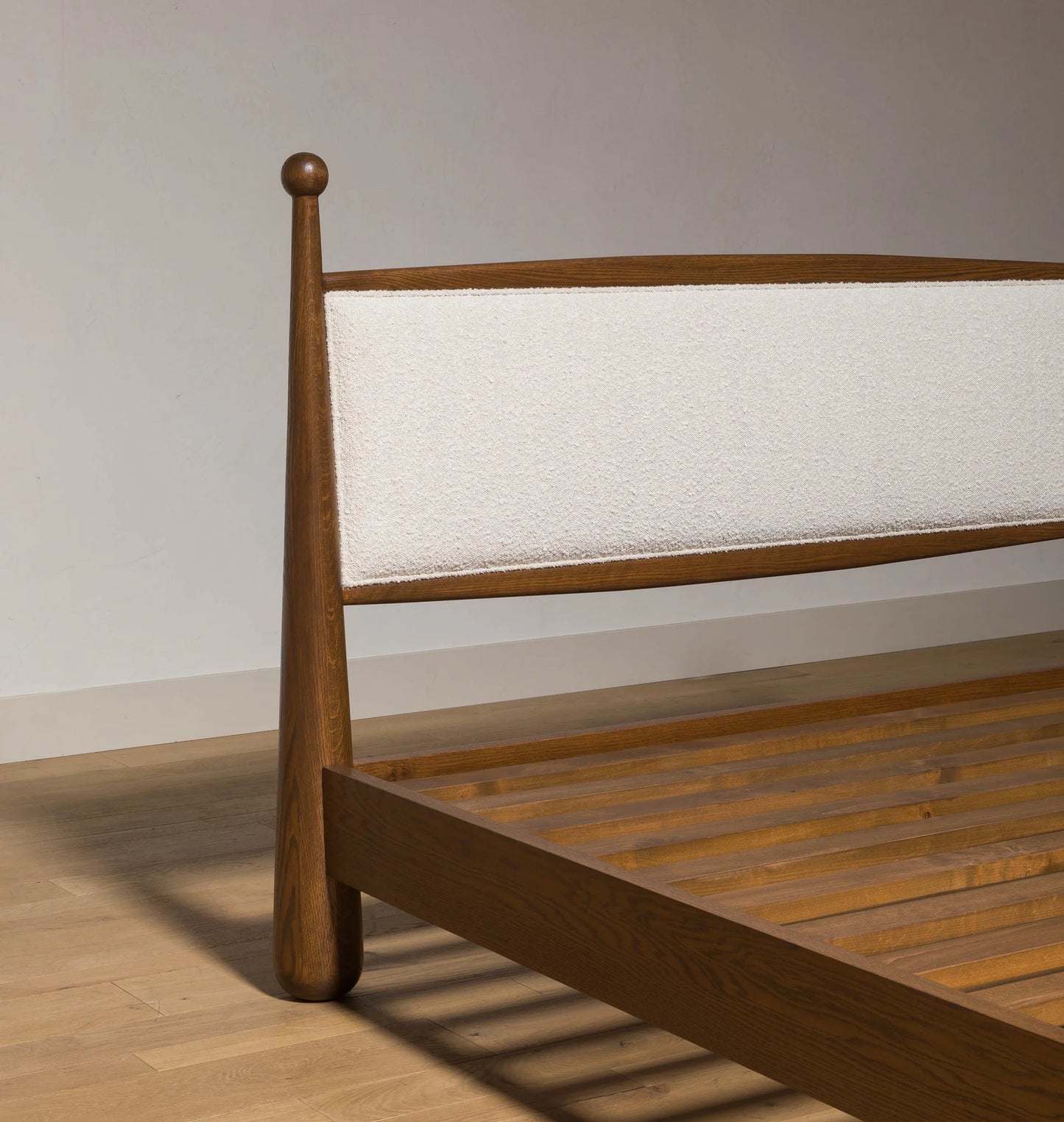 Knox Wooden Bed