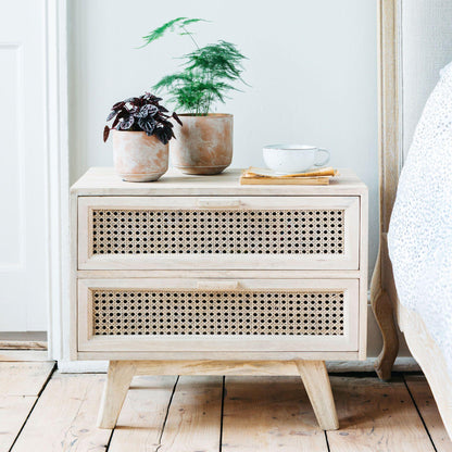 Andy Rattan Bed Side - Rathkaar.com