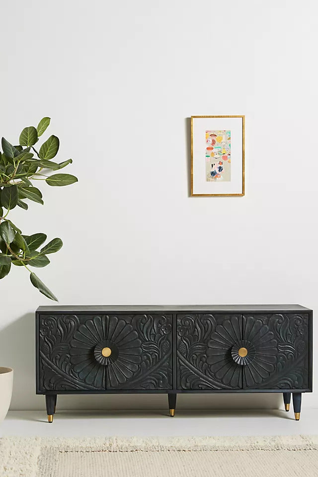 Skylar Media Console