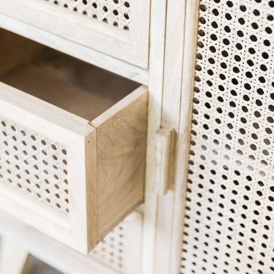 Pearl Cabinet