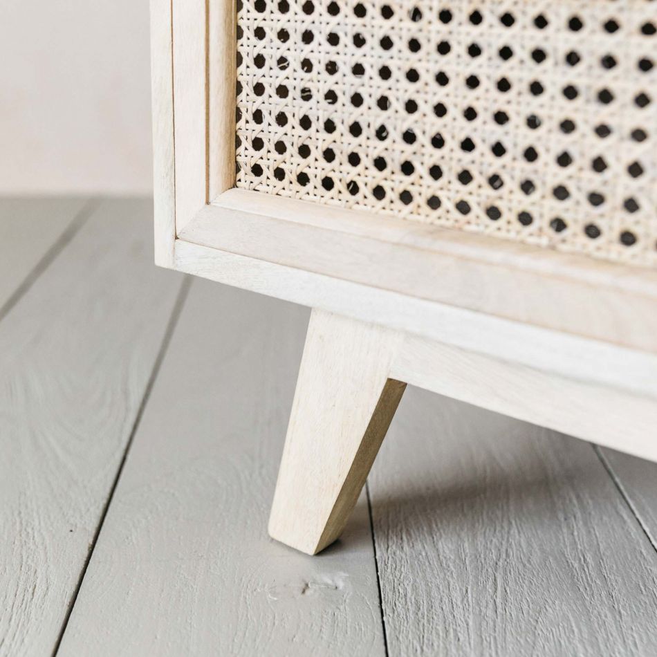 Pearl Cabinet