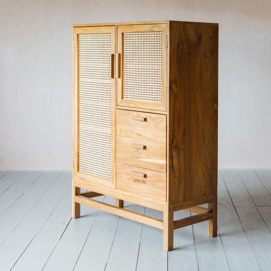 Pearl Cabinet